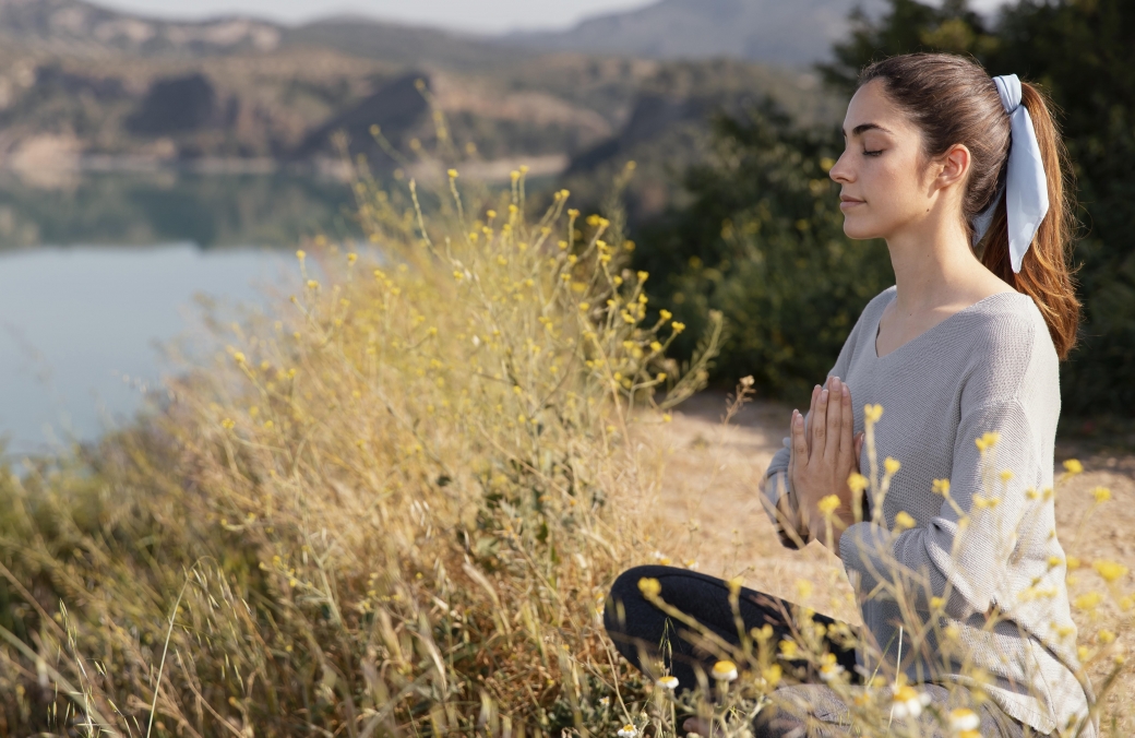 OUTDOOR YOGA AND MEDITATION