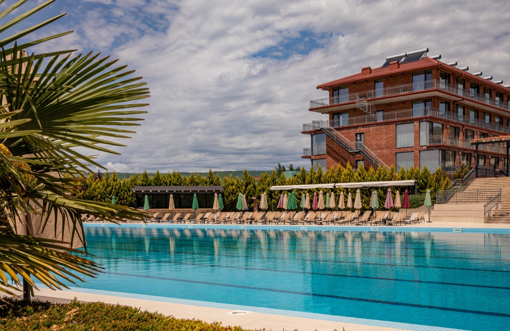Outdoor Swimming Pool