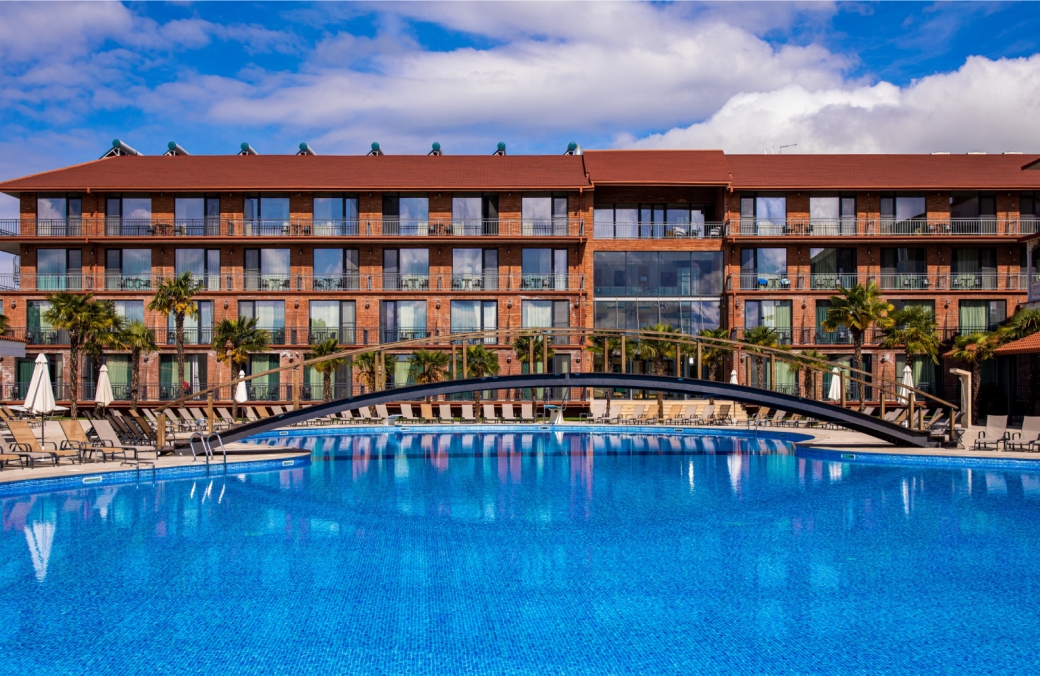 Outdoor Swimming Pool